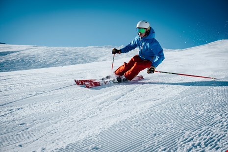 Lifestyle Ski Life image
