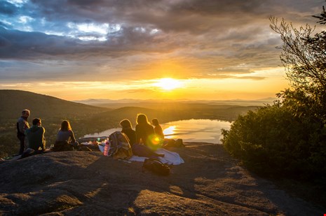 Lifestyle Nomad Family image